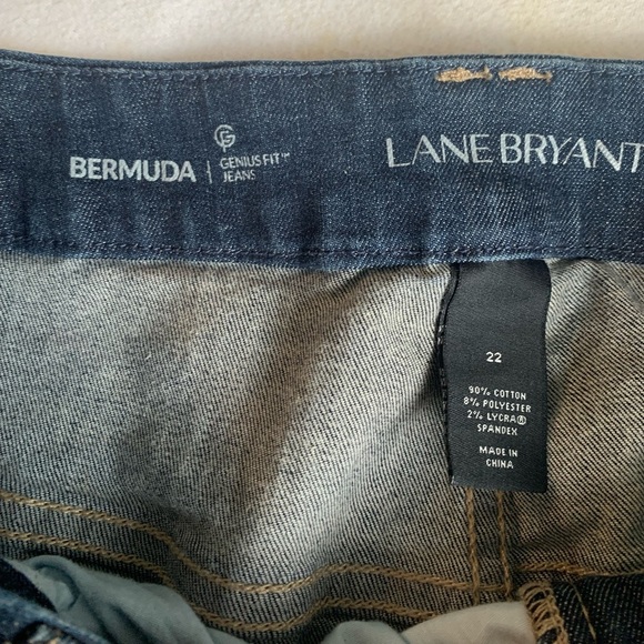 Lane Bryant Mid-Rise Bermuda Shorts Women's Plus Size 22 Stretch Denim Casual - Picture 4 of 9
